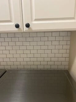 Crystiles 12"x12" Subway White Vinyl Peel And Stick Backsplash Tile, Pro Series Thicker Version, 4-Sheet Pack -Flooring Store 1d9a1948 f0b4 469d 9fdb ca2f2e157a51.ac502d6517c64f0bbfa5169a75d551fe c2f43387 3311 4a50 a874 8cb765df3b00 1800x1800